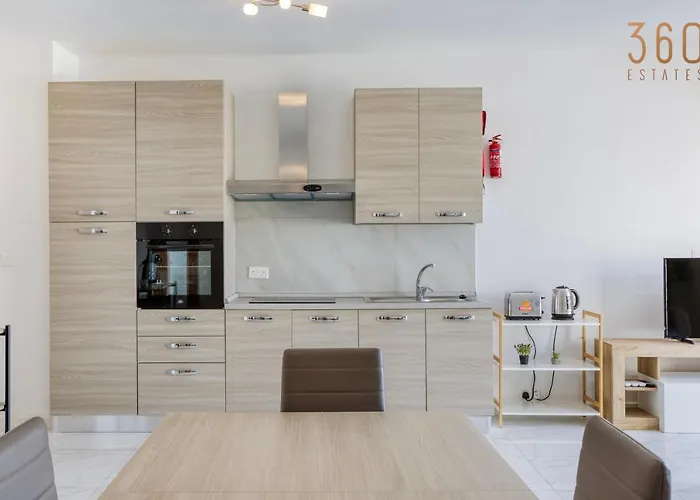 Apartament A Lovely 2br Home, In The Centre Of By 360 Estates