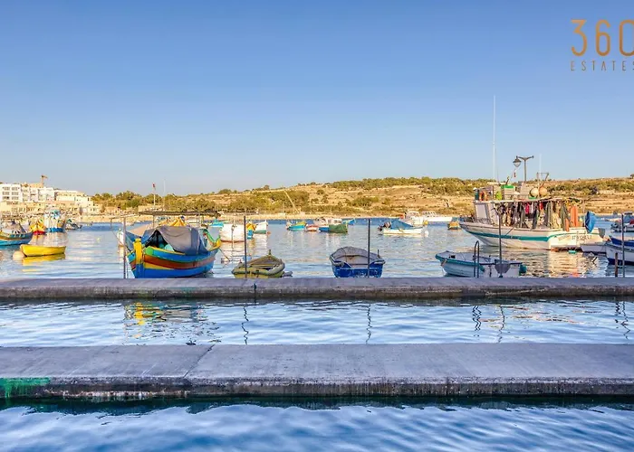 A Lovely 2br Home, In The Centre Of By 360 Estates Marsaxlokk