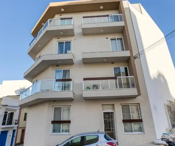 A Lovely 2br Home, In The Centre Of By 360 Estates