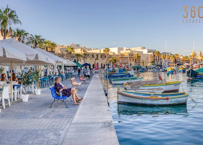 A Lovely 2br Home, In The Centre Of By 360 Estates Apartament