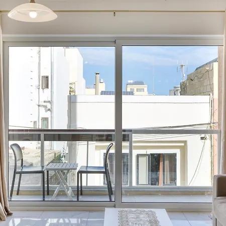 A Lovely 2br Home, In The Centre Of By 360 Estates Apartamento