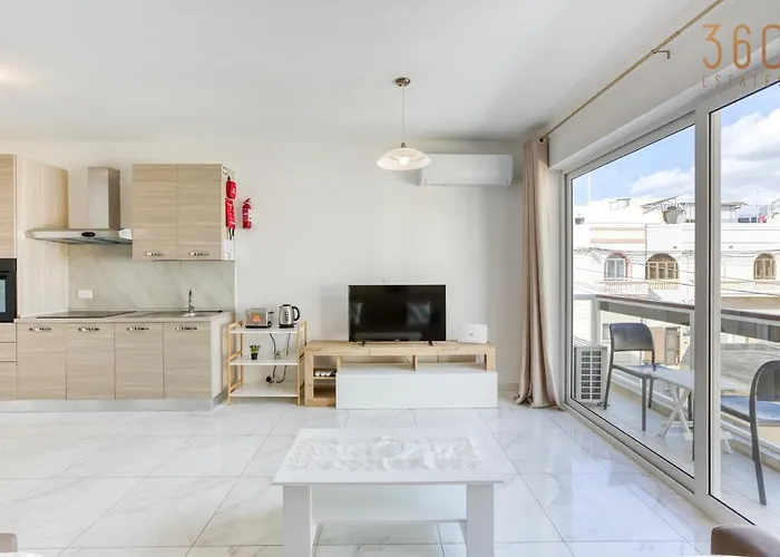 Apartment A Lovely 2br Home, In The Centre Of By 360 Estates