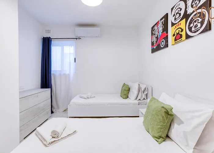 A Lovely 2br Home, In The Centre Of By 360 Estates