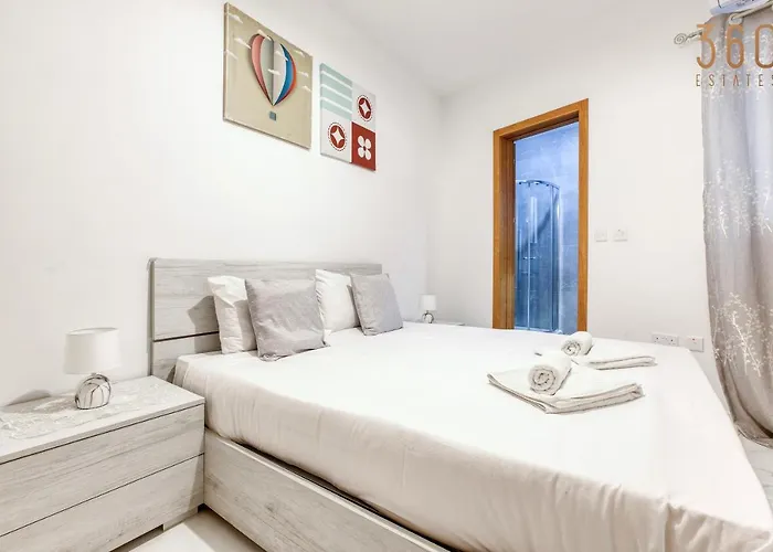 Apartament A Lovely 2br Home, In The Centre Of By 360 Estates